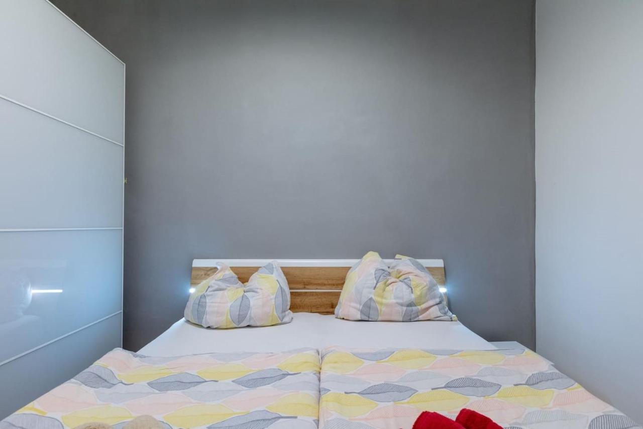 Sunny Renovated Apartment Close To Downtown Wiedeń Zewnętrze zdjęcie