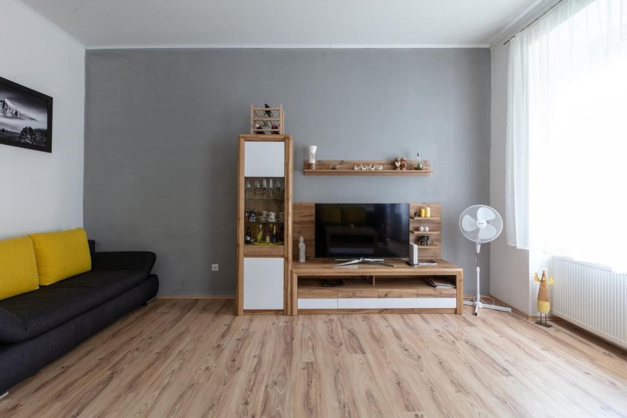 Sunny Renovated Apartment Close To Downtown Wiedeń Zewnętrze zdjęcie