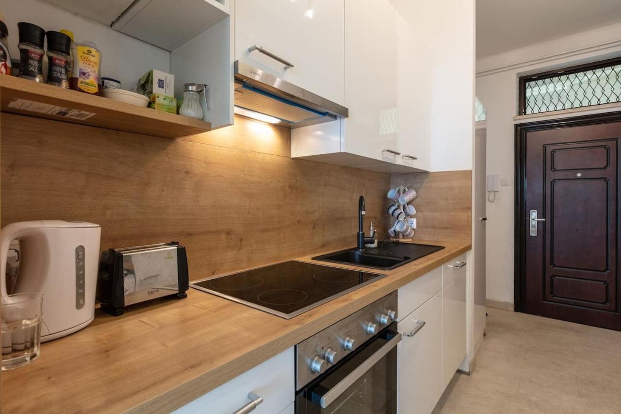 Sunny Renovated Apartment Close To Downtown Wiedeń Zewnętrze zdjęcie